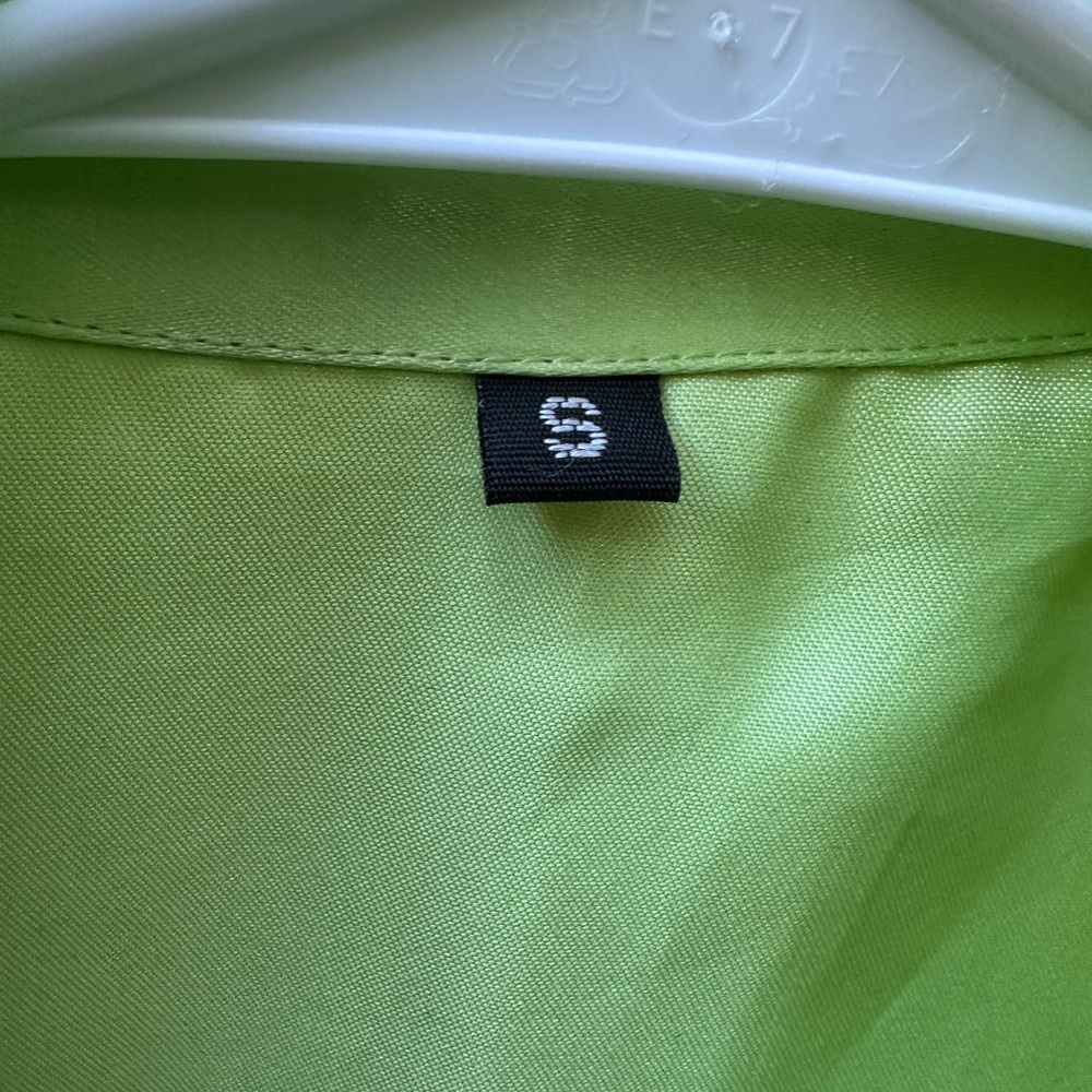 LIME GREEN SHINY Shimmer Pajama Set With Gloves Size Small Like New Pink Trim - Picture 4 of 11